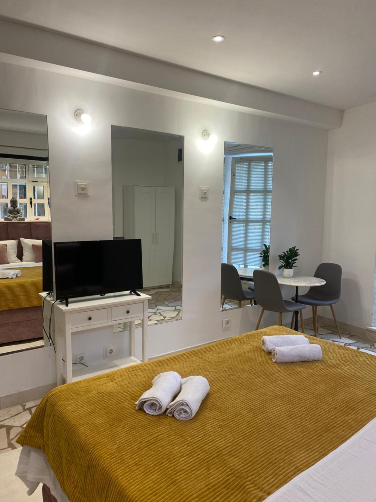 Apartment Old Town *